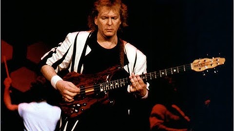 Chris Squire and the 8-string bass - Part 4 [bass tutorial / bass lesson]