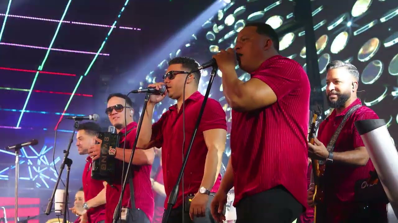 Watch EL GRUPASO - Los Cabareces (En Vivo, desde Lovera Discotec) on YouTube Watch EL GRUPASO - Los Cabareces (En Vivo, desde Lovera Discotec) on YouTube