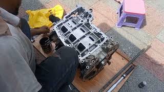 Ford ranger 2.2 TDCI engine rebuild part 1#ford #mechanic #vairal Ford Ranger 2 2 Engine Assemble Crankshaftinstallation Pistoninstallation