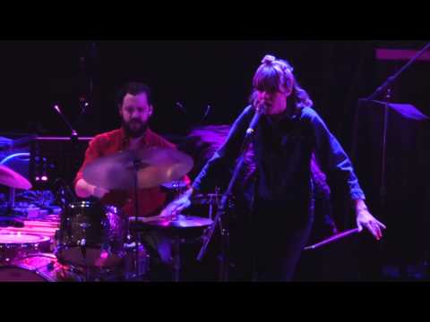 Alexandra Savior - Mystery Girl [Live at The Catalyst, Santa Cruz, CA - 18-04-2016]