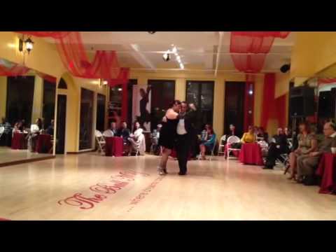 Jon Tariq & Sandra - Milonga improvisation