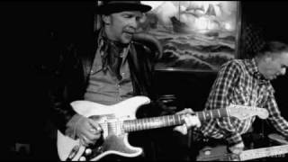Phil Alvin & The Original Blasters - One Bad Stud. The Redwood - 04/12/2010 chords