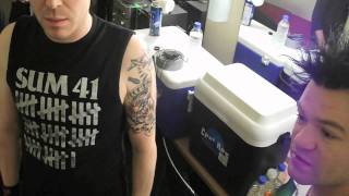 Deryck Whibley collapses during a show in Japan! Wild! -- SUM 41 ON...