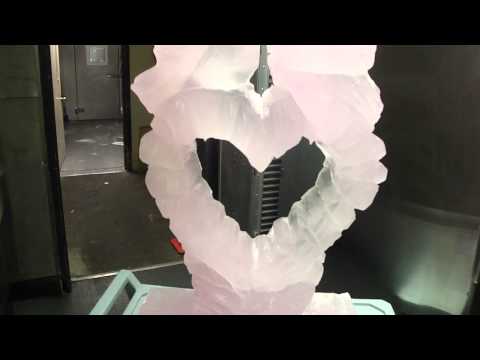 Ice Carving Kissing Doves- By Tony Warren & Patio ...