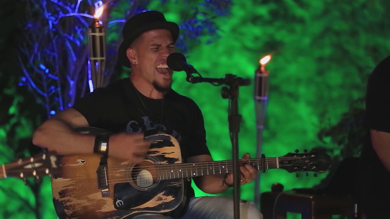 PSYCHO KILLER / SEVEN NATION ARMY / SWEET DREAMS - MEDLEY - BANDA VINITH