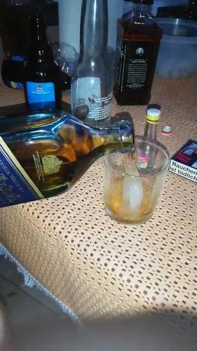 Download lagu How to Drink Johnny Walker Blue Label