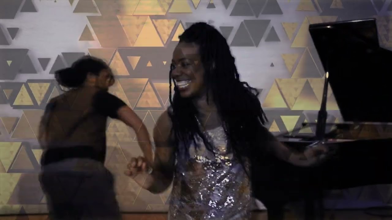 The In Crowd, Lonnie Plaxico