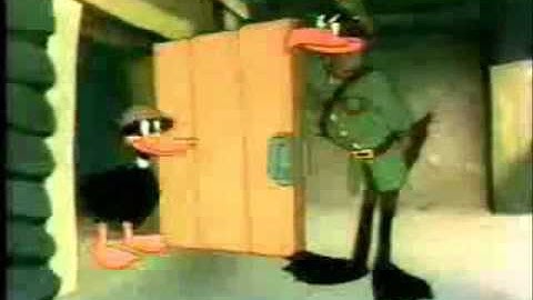 Youtube Poop: Daffy is a Soldier (PG 13)