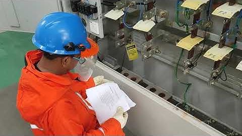(Part 1 : Tugasan 1) Training 11kV Electrical Switching Procedure