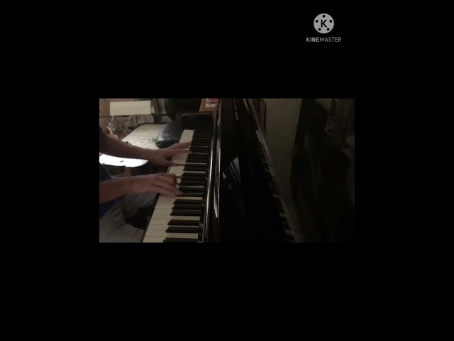 Talented dude makes beat from scratch then jumps into the pool piano cover#shorts#piano cover class=
