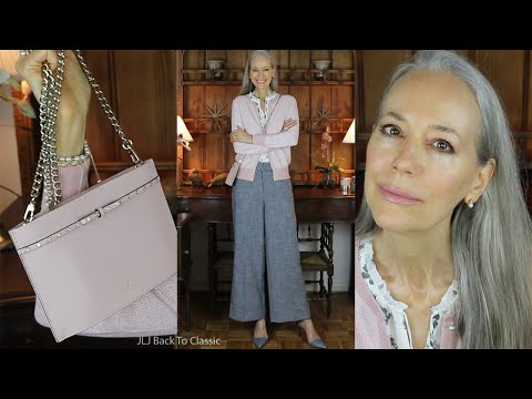 Video) Classic Fashion Over 40/Beige and White Jeans Outfit With a Louis  Vuitton Damier Azur Bandouliere Speedy 30 – JLJ Back To  Classic/