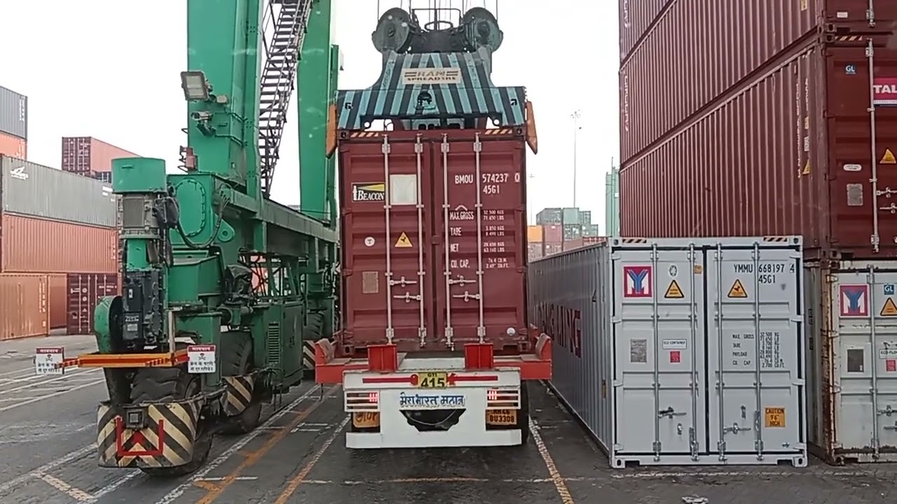 How does RTG machine work In J.N.P.T port
