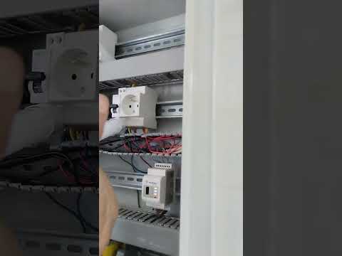 الكهربائي المجنون 