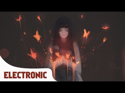 Le Malls - Call Me (feat. Lilianna Wilde)