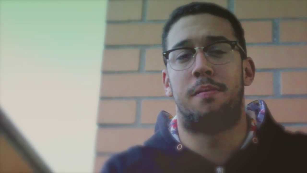 Diogo Coelho (Free Hugs - Abraços Grátis) | Tudo Vai Melhorar - YouTube