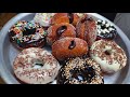 اطيب دونات هشه وخفيفه حضروها بالبيت بأبسط المكونات Donuts اطيب دونات هشه وخفيفه حضروها بالبيت بأبسط المكونات Donuts