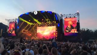 Coldplay's 'Hymn for the weekend' Radio 1's Big Weekend - Exeter May 2016