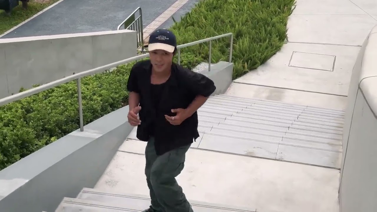 Guarda aggressive inline skate w/ Lenny the Heart su YouTube Guarda aggressive inline skate w/ Lenny the Heart su YouTube