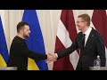 Ucrânia e Letónia assinam acordo de cooperação técnica e militar
