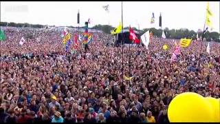 Lily Allen   As Long As I Got You at Glastonbury 2014 clip14