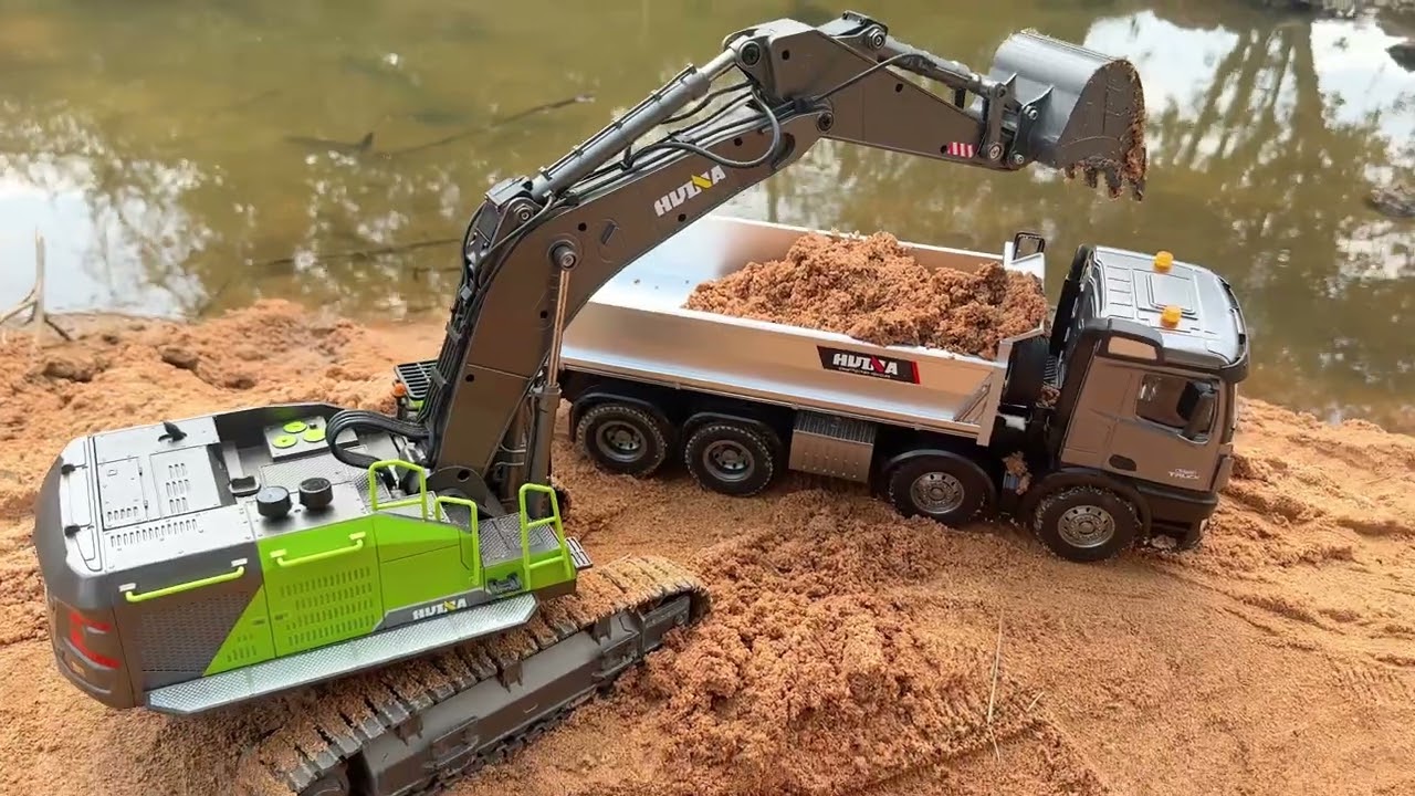 Unlimited Huina Excavator VS Dump Truck Power Showdown