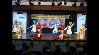 youth fest 2012 zonal performance by gndu campus bhangra team