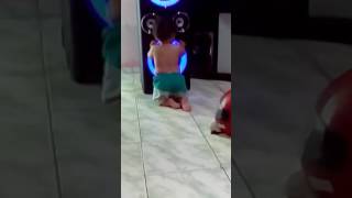 Meu Filho E Minha Sobrinha Dançando Funk