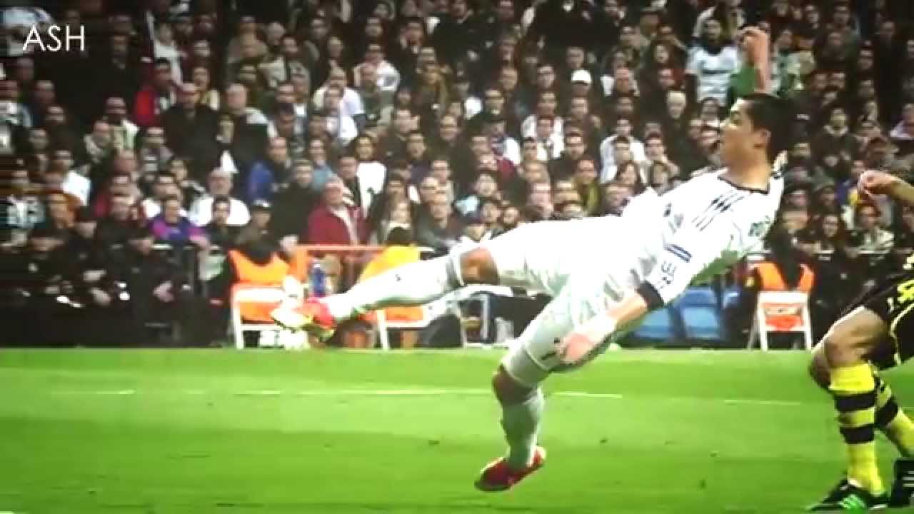 Cristiano Ronaldo - CRAZY Bicycle Kicks Show - 2006-2014 |HD| - YouTube