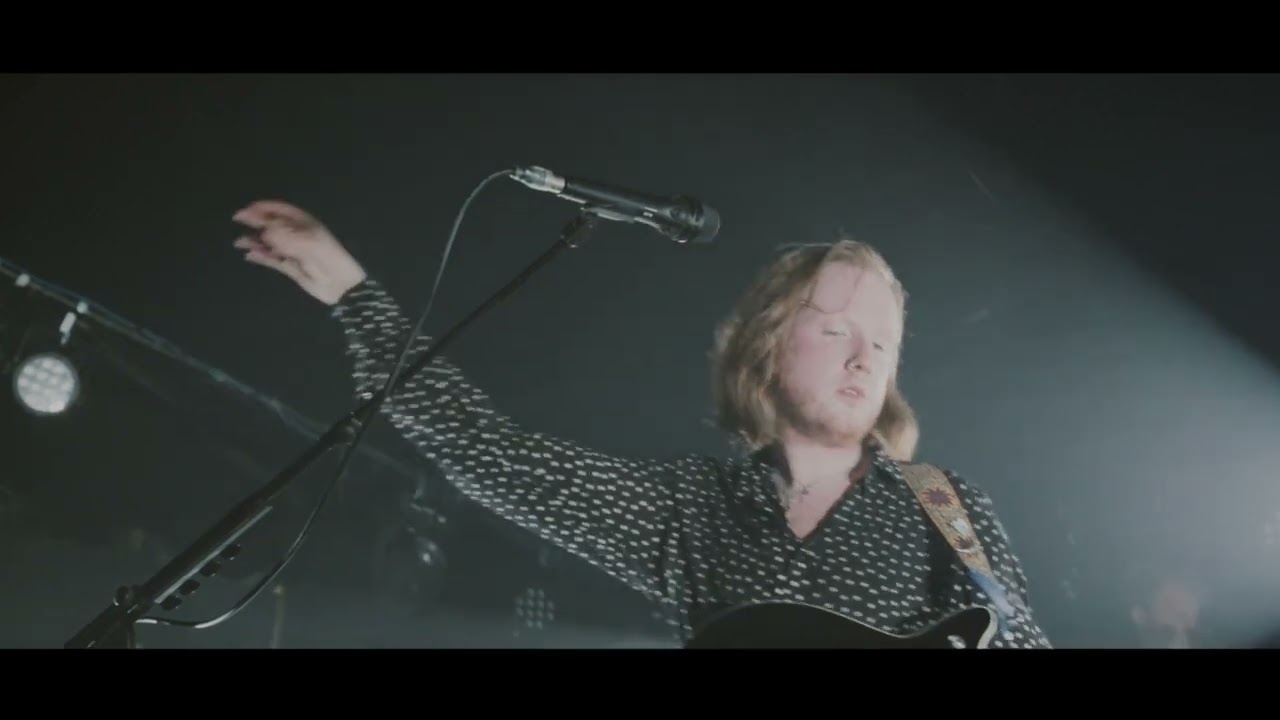 Two Door Cinema Club - Gameshow (Live)