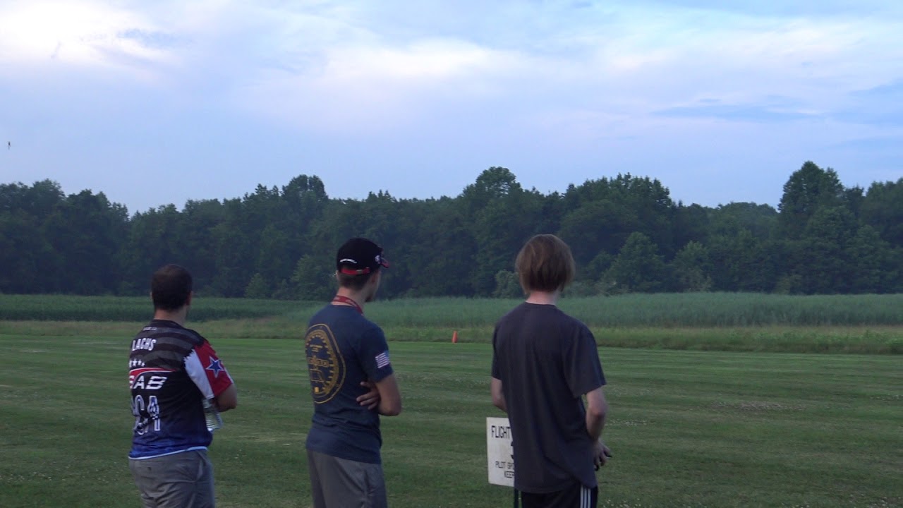 Aaron Heister sneaking in a flight at HOD 2019 Trex 700