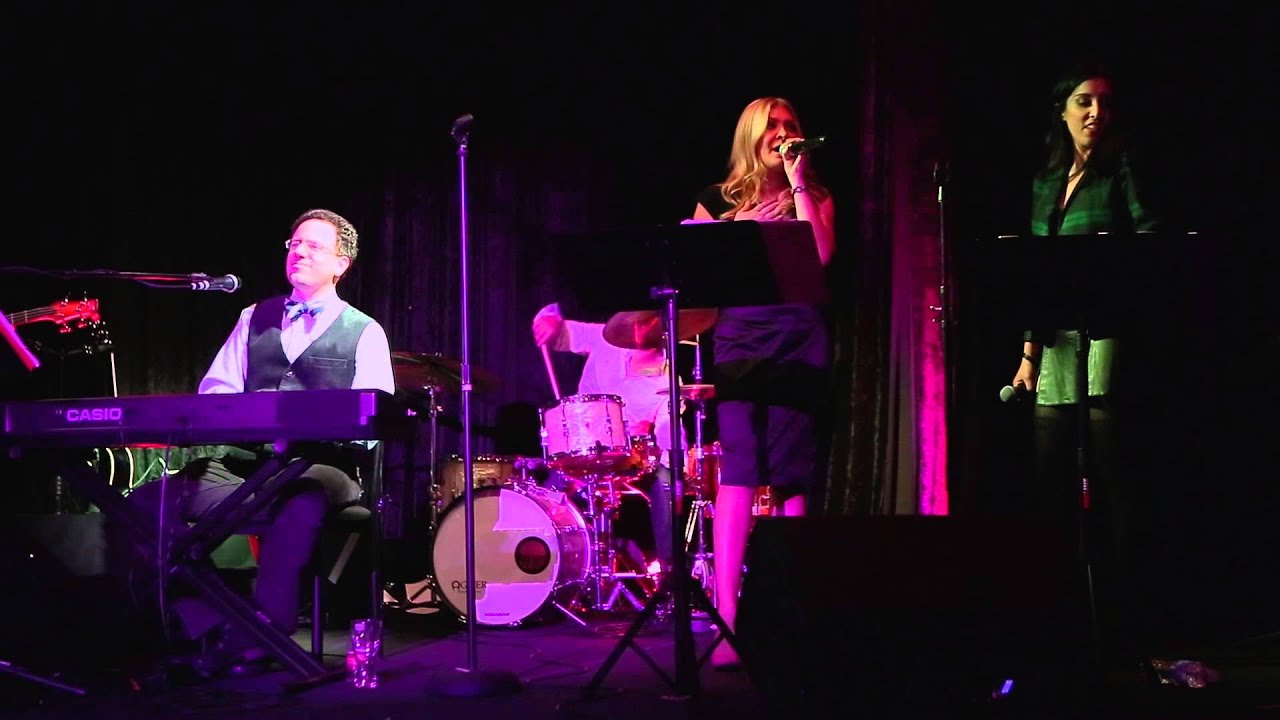 Jenn De La Torre & Krystal Goddard - Billie Jean