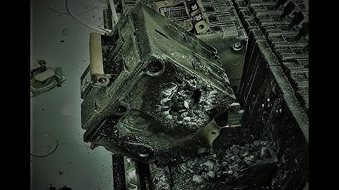 DANGEROUS CIRCUIT BREAKERS - Federal Pacific electrical panels