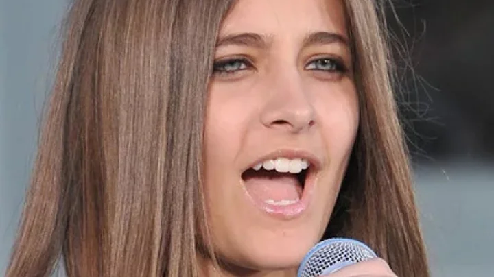 Paris Jackson's Tense Relationship With Janet Jack...