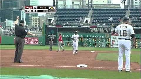 McCutchen reaches on error