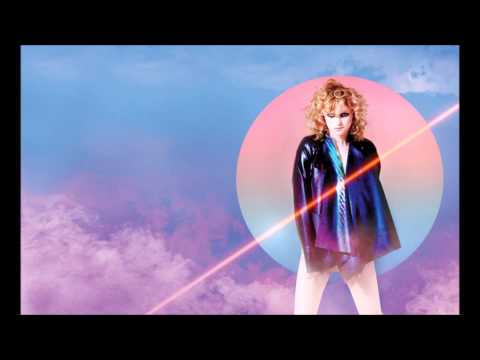 Goldfrapp (+) Beautiful