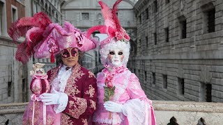 Fat Thursday and the Venice Carnival Walk
