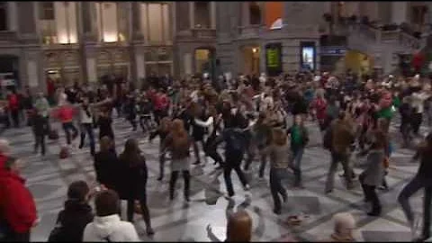 Centraal Station Antwerpen gaat uit zijn dak!