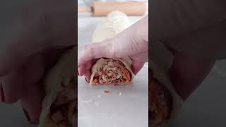 De lækreste pizzasnegle! Opskrift: https://www.onekitchenblog.com/bloede-pizzasnegle/ De lækreste pizzasnegle! Opskrift: https://www.onekitchenblog.com/bloede-pizzasnegle/