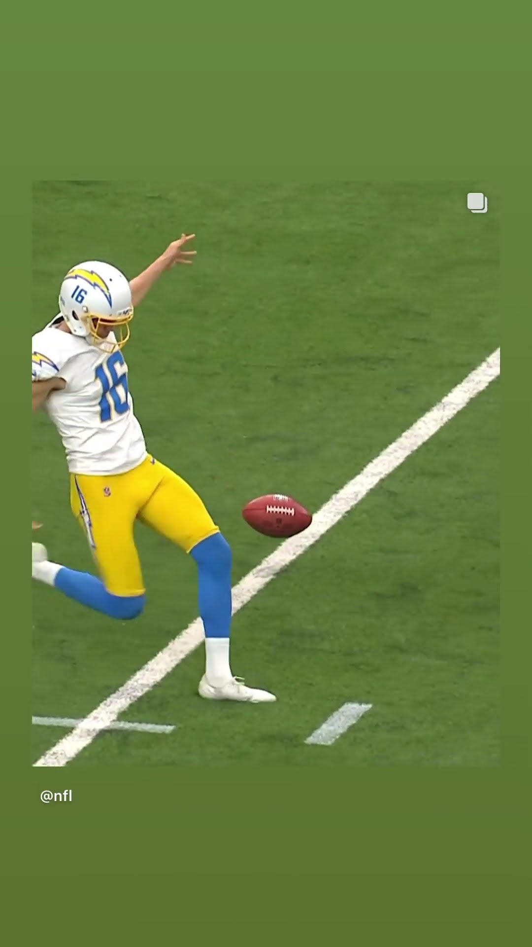 It’s blocked #hoodnews #texans #chargers #NFL #shortvideo #football #ballislife #omg #how #wow #wtf