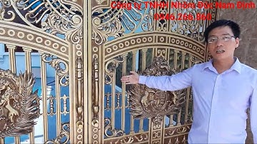 ✅ ✅ Mẫu cổng nhôm đúc phù điêu buckingham bỏ mũ vua và sư tử | Cổng nhôm đúc Nam Định