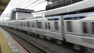 【貨物】東京メトロ13000系電車が甲種輸送される