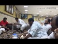 مدير مجمع حلقات الفاروق يعزم المعلمين و الإداريين