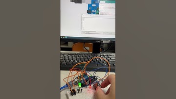 德明財經科技大學 資訊科技系 嵌入式系統概論作業 全採LED+可變電阻控制亮紅、綠、藍+蜂鳴器(DO、MI、SO) D11119233