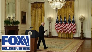 Biden walks away from reporters after being confronted about classified docs findings