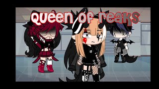 Queen of freaks {gcmv} Resimi