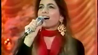 Al Bano E Romina Power- Felicità, ( Live, Paris 1991 ).