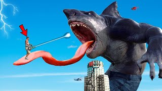 Scary SHARK vs FRANKLIN Fight And Crossing Shark BRIDGE In GTA 5 - Impossible