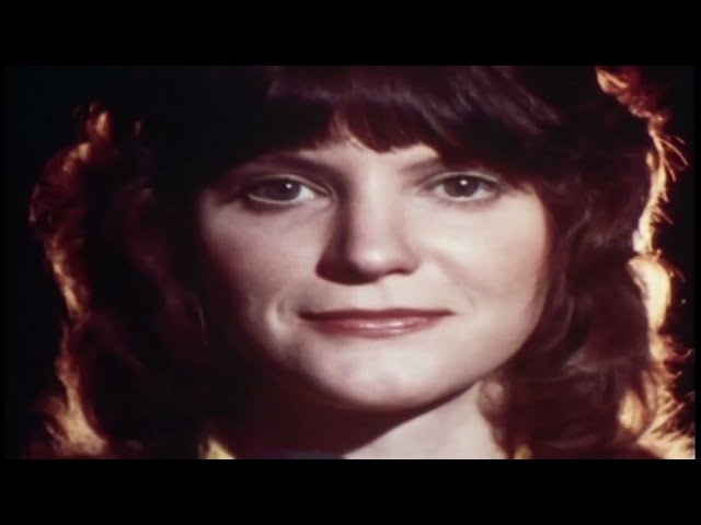 Torn between two lovers - Mary MacGregor (1976) HD class=