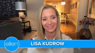 Lisa Kudrow Had to Google ‘Smelly Cat’ Chords