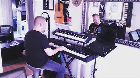 Piano improvise on the yamaha mox8